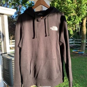 Men’s Large North Face Hoodie